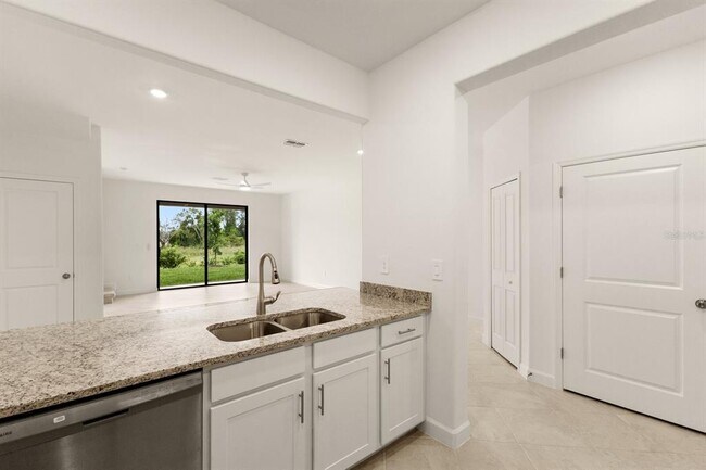 Building Photo - 14820 Lyla Ter