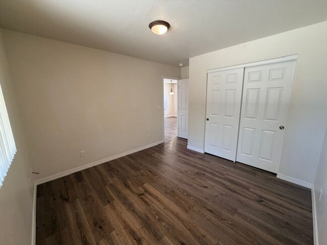 Building Photo - 440 Serenity Ct