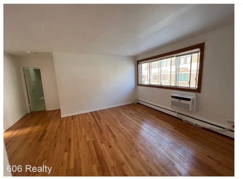 Primary Photo - 1410 W Juneway Terrace
