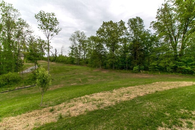 Building Photo - 115 Grassmire Dr