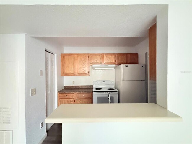 Building Photo - 1025 S Hiawassee Rd