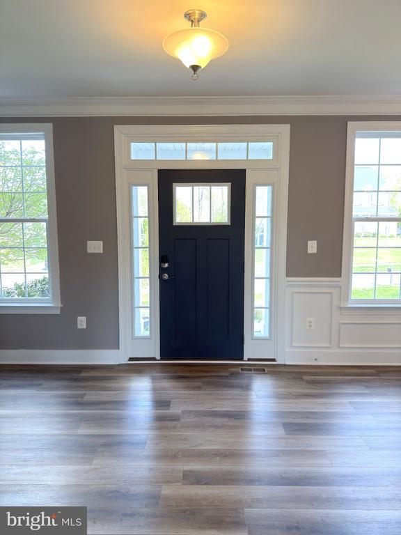 Building Photo - 8 Ramsdell Ct