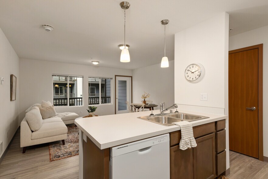 Four Pines Apartments 175 Pump Dr Burlington WA 98233 Apartment Finder