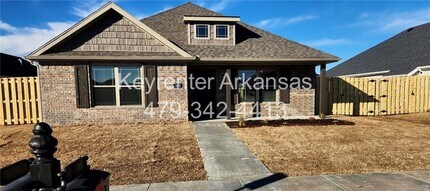 Building Photo - Modern 3-Bed, 2-Bath Home with Fenced Yard
