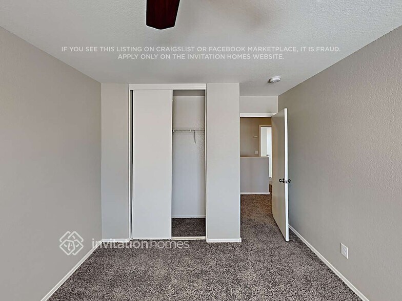 Building Photo - 1237 E Dust Devil Dr