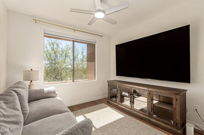 Building Photo - 20100 N 78th Pl