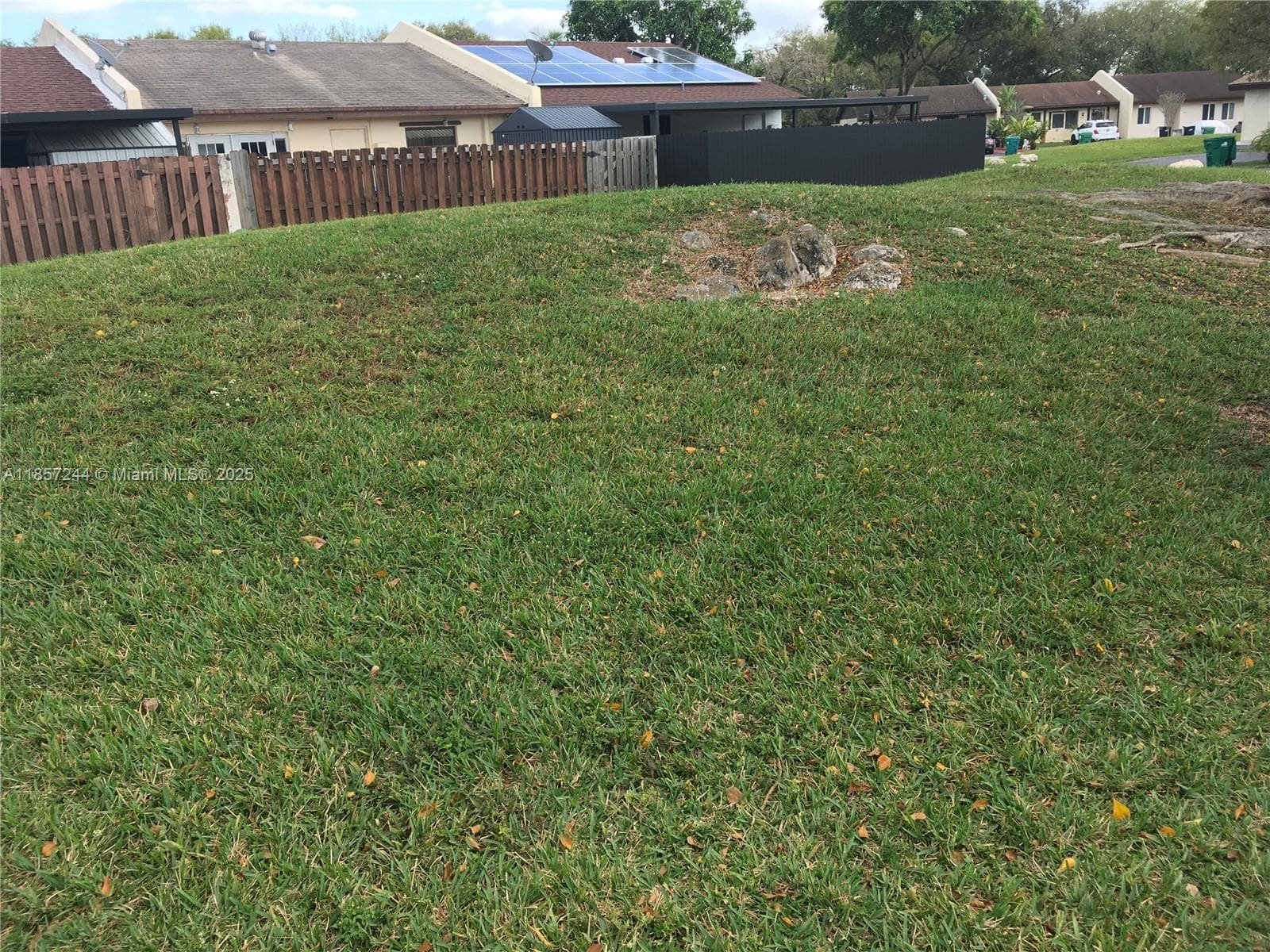 Building Photo - 5221 SW 139th Avenue Rd