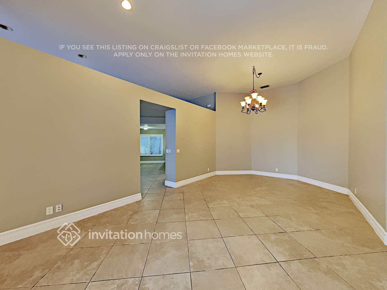 Building Photo - 1076 Deerwood Ln