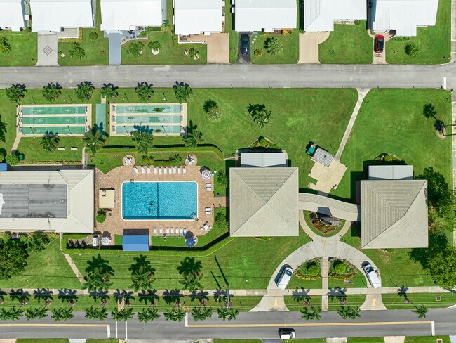 Building Photo - 519 SW 18th St