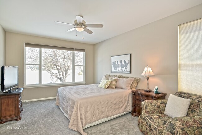 Building Photo - 13060 Drendel Rd