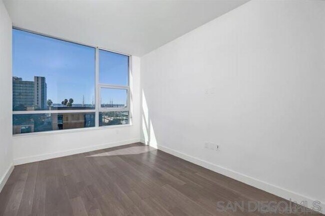 Building Photo - 1388 Kettner Blvd
