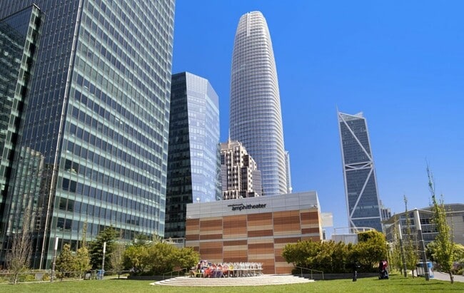 Building Photo - 300 3rd St