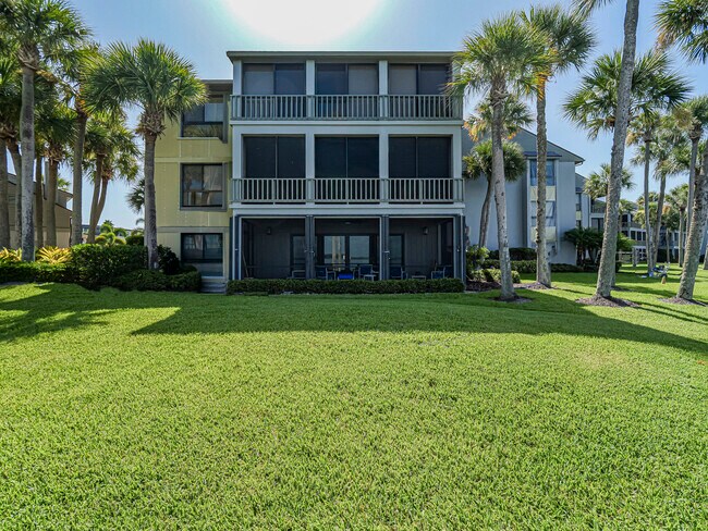 Building Photo - 1001 Bay Rd