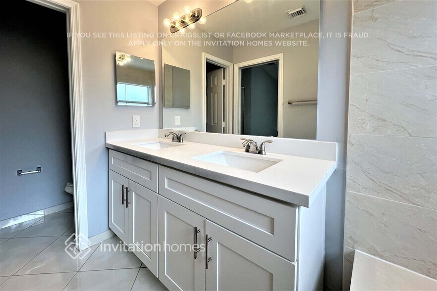 Building Photo - 12162 NW 51st Ct