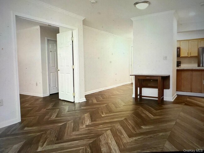 Building Photo - 110 Sutton Dr