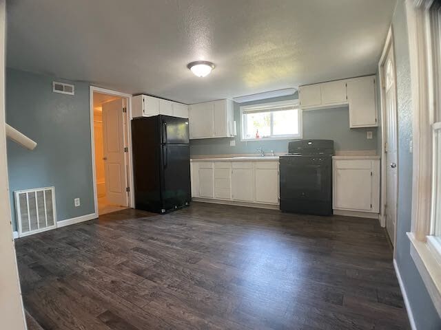 Building Photo - 3 BR Home in Tremont