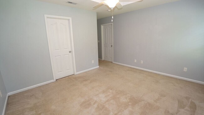 Building Photo - 106 Farmgate Dr