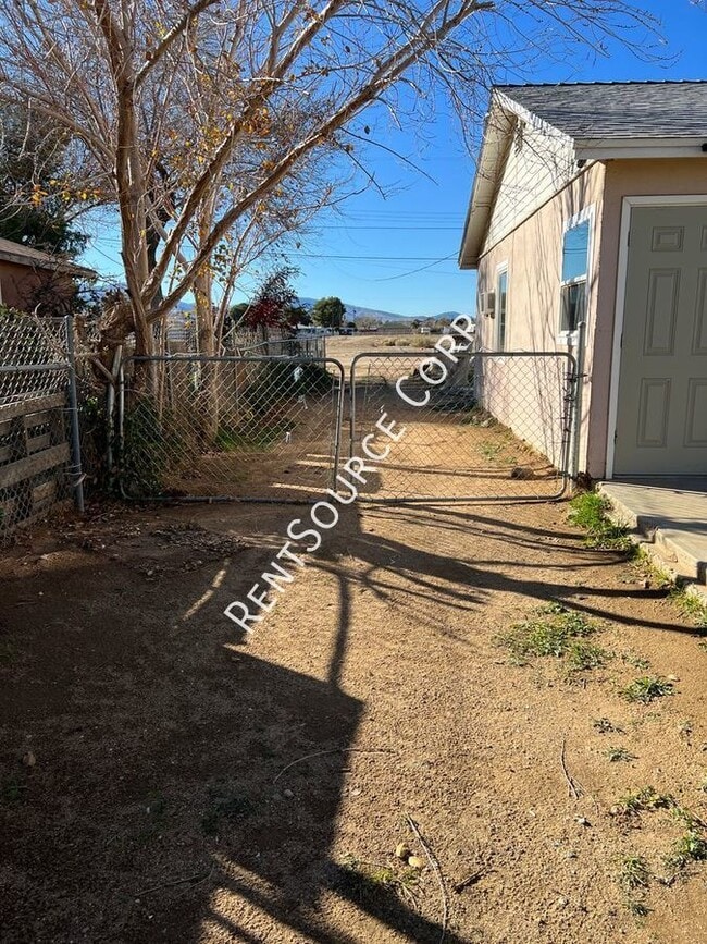 Building Photo - 38728 17th St E