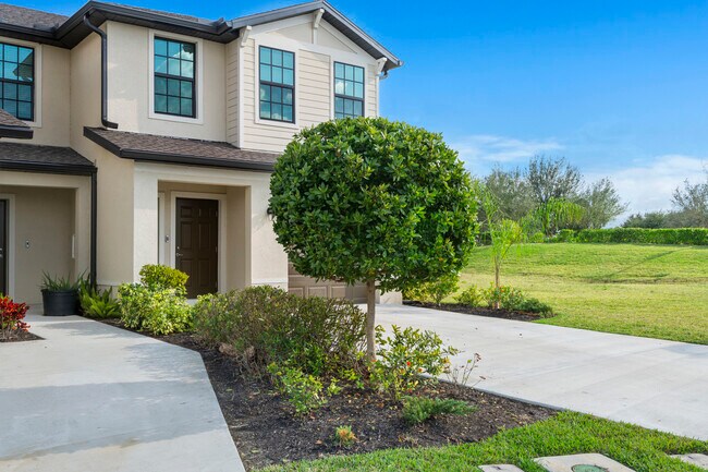 Building Photo - 14275 Oviedo Pl