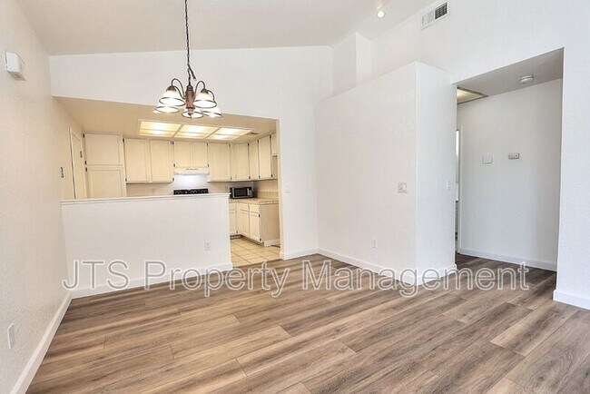 Building Photo - 7733 Temwoods Way