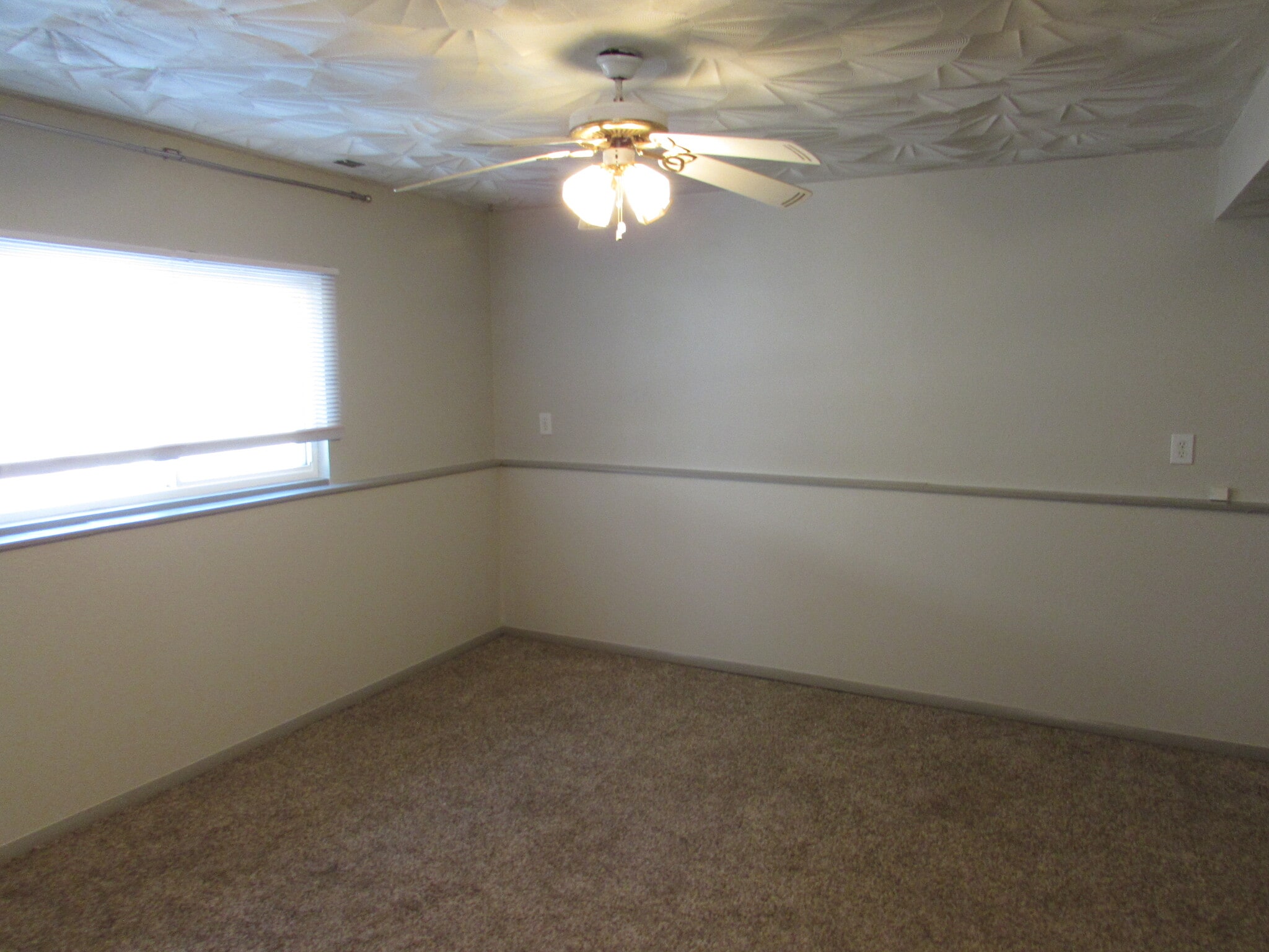 Building Photo - 1169 Santa Clara Ave