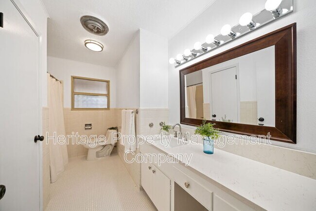 Building Photo - 434 Winfield Blvd