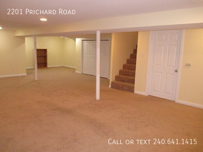 Building Photo - 2201 Prichard Rd