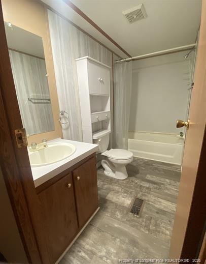 Building Photo - 2894 Lake Upchurch Dr