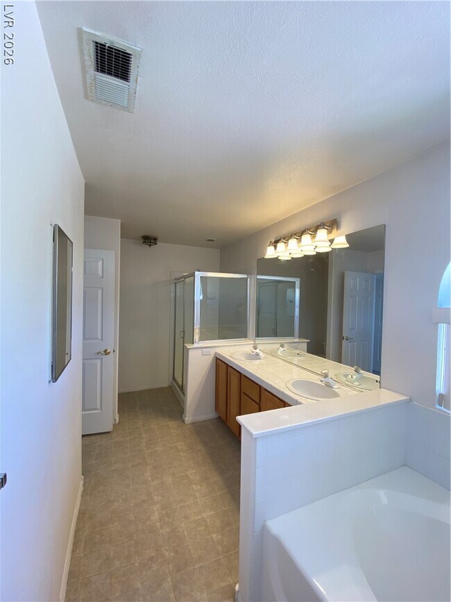 Building Photo - 8328 Sea Glen Dr