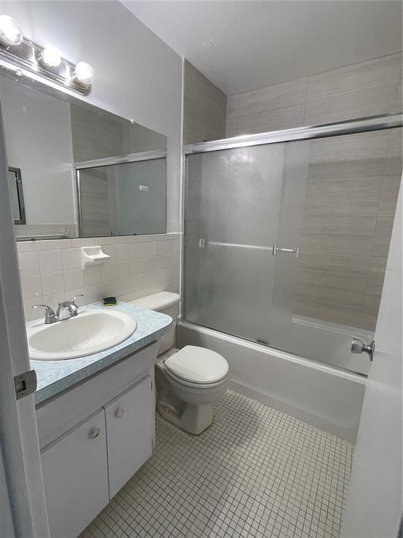 Building Photo - 2359 Finlandia Ln