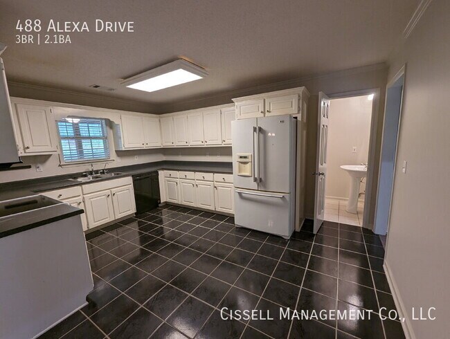Building Photo - 488 Alexa Dr