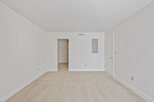 Floorplan - Harpers Point Apartments*