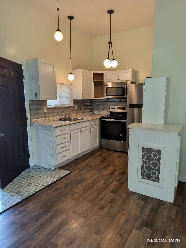 Building Photo - 3516 Rhoda Ln