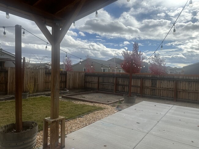 Building Photo - 9340 Bay Dr