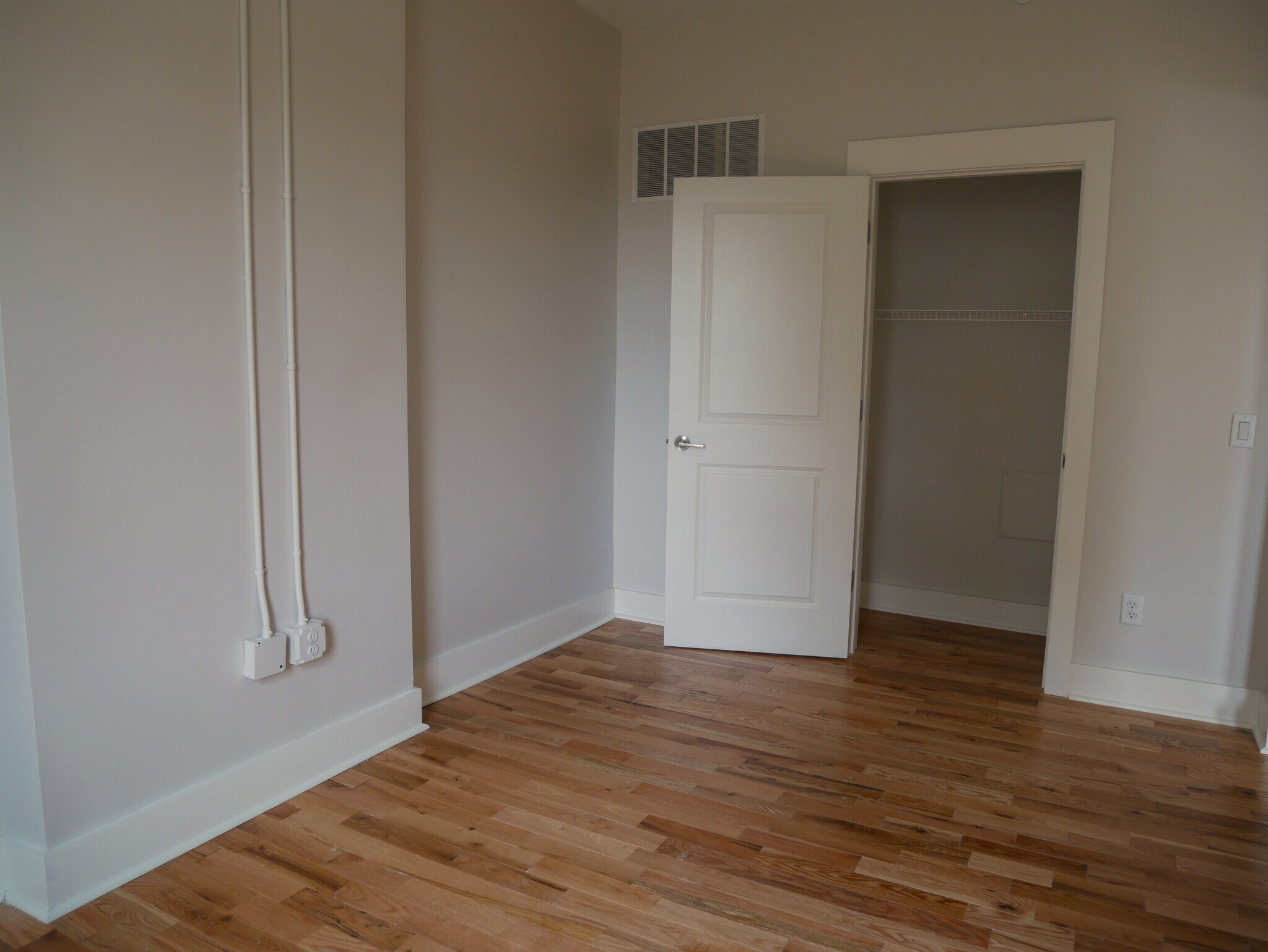 Building Photo - 3113 Warsaw Ave