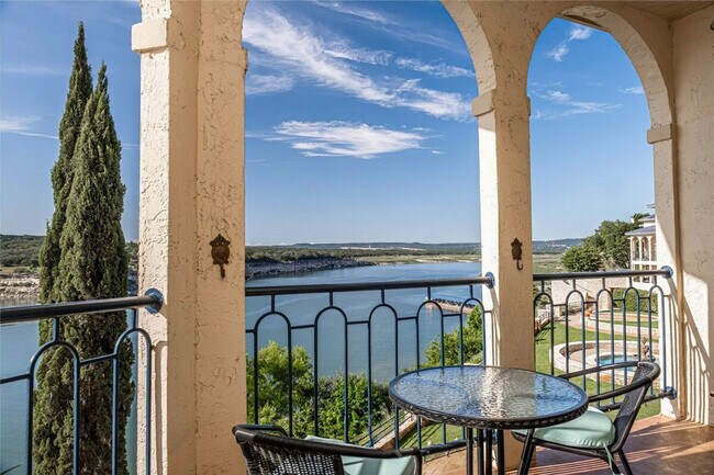 Building Photo - 3404 American Dr