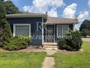 Building Photo - 629 Commercial-