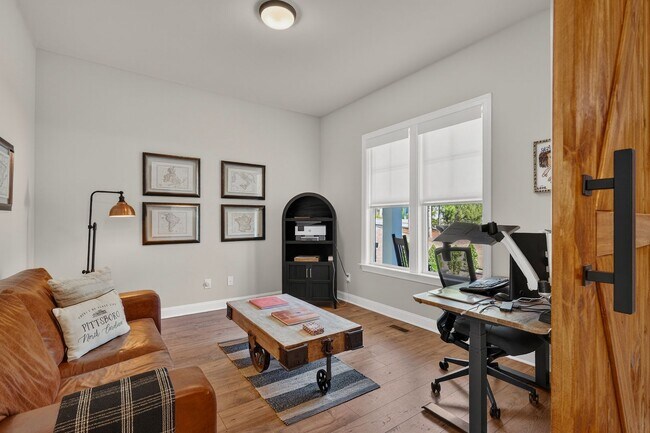 Building Photo - Spacious 4BR Home with Office & Covered Porch in Chapel Ridge