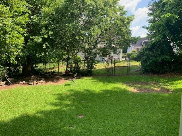 Building Photo - 245 N Pope St