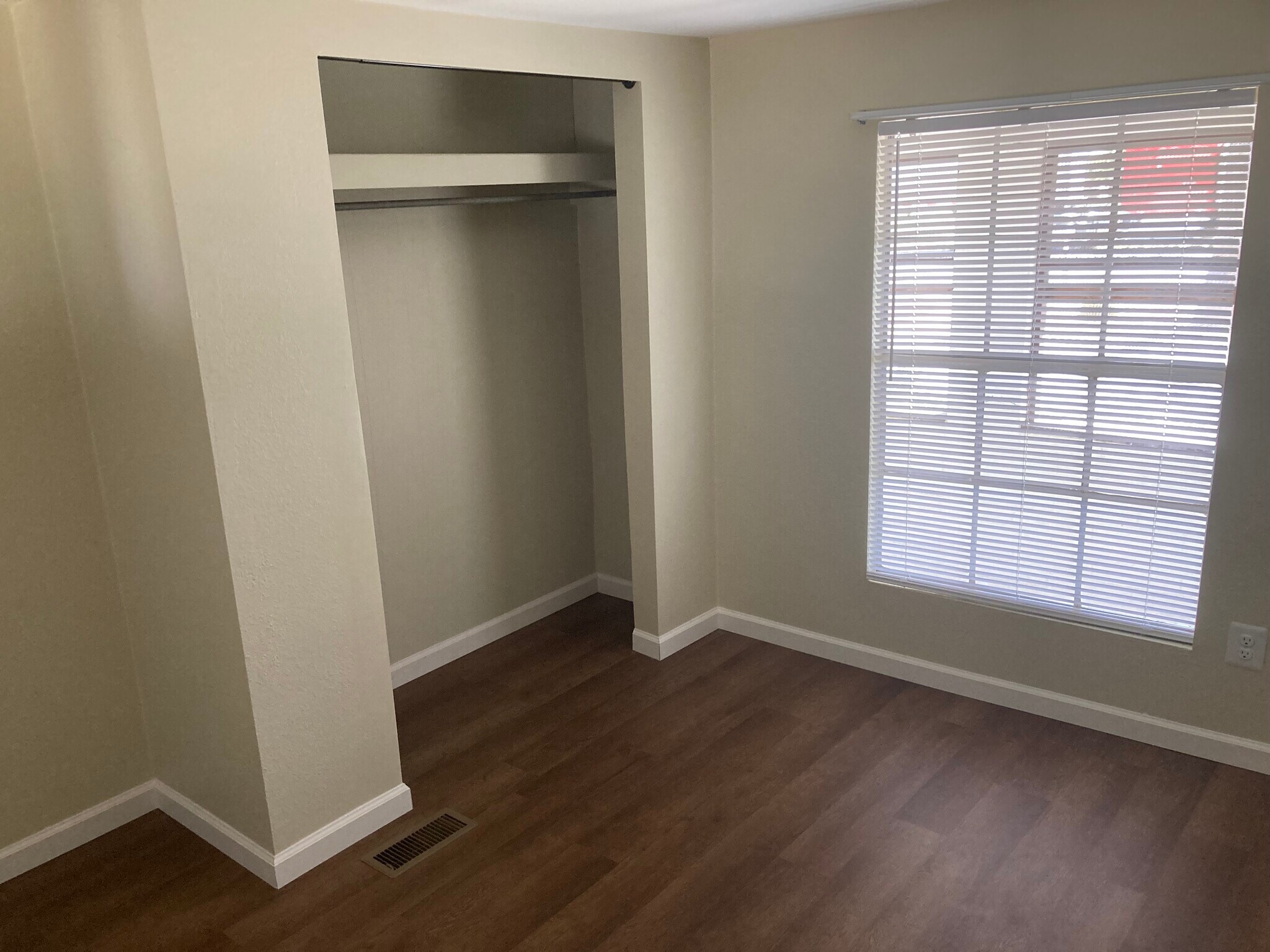 Bedroom 3 - 5400 W Calle Cayeus