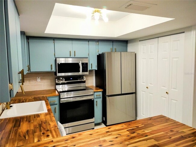 Building Photo - 1326 Idlewood Dr
