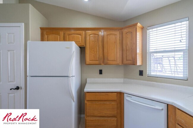 Building Photo - Pet Friendly Santa Clara Home, 6 Month Lease Only