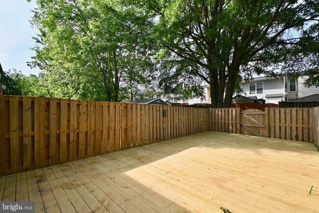 Building Photo - 2165 Ferguson Pl