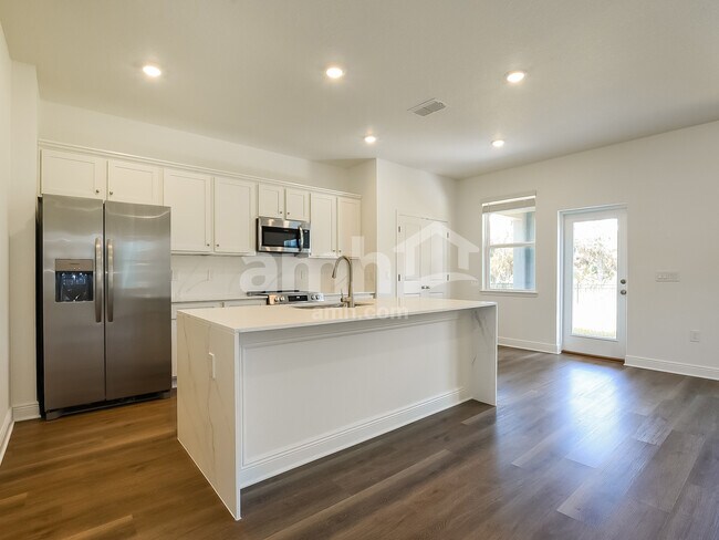 Building Photo - 1534 Blue Nile Pt
