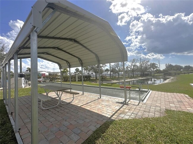 Building Photo - 24748 Rio Villa Lakes Cir