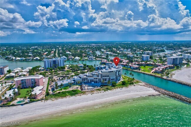 Building Photo - 2357 Gulf Shore Blvd N