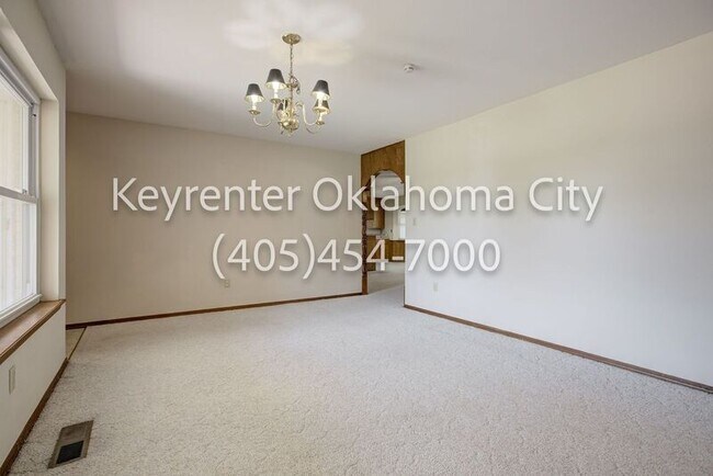 Building Photo - 3632 Sunvalley Dr