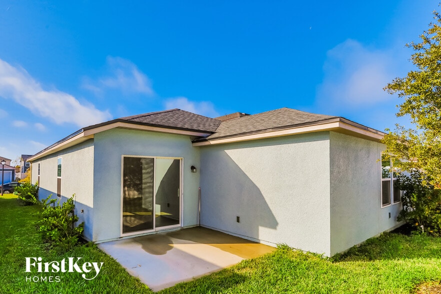 Building Photo - 84 Vicksburg Dr