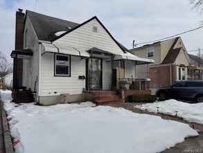 Building Photo - 516 N 1st St