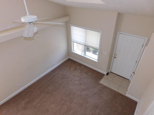 Building Photo - 4024 Arbor Green Way